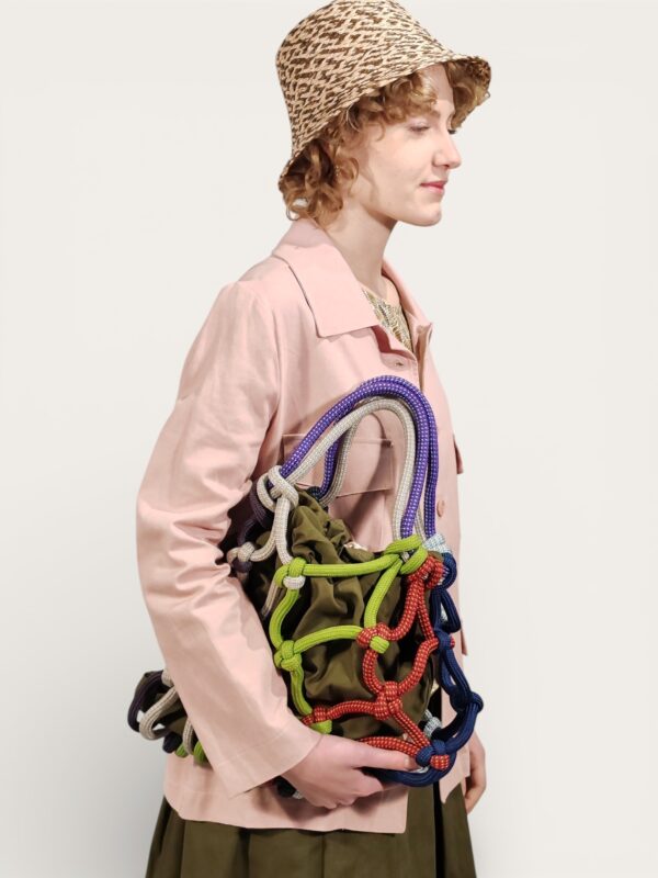BORSA MACRAMÈ MULTICOLOR BASE VERDE MILITARE