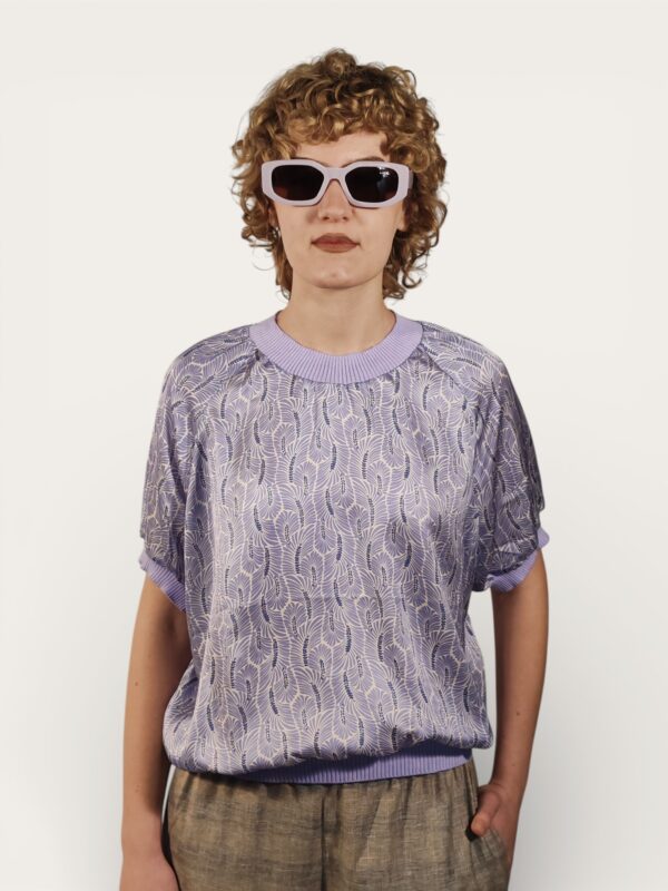T-SHIRT RAGLAN FOGLIE LILLA