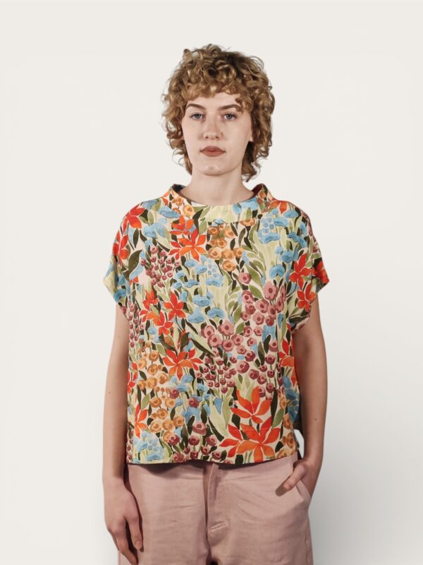 T-SHIRT NATURE CON ANELLO