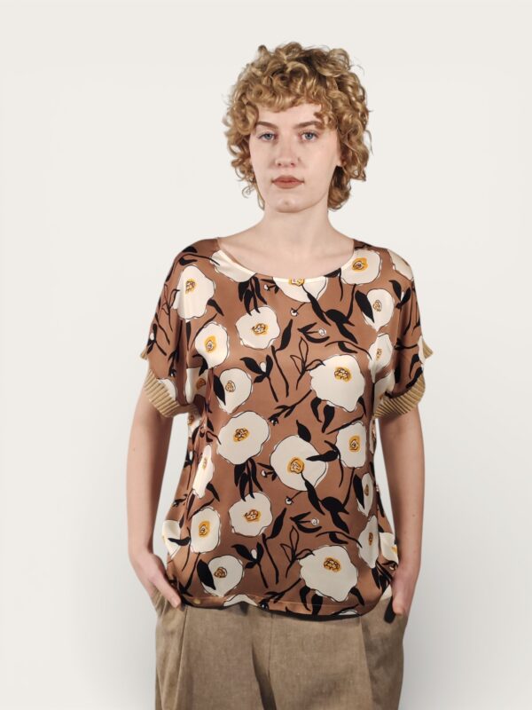 CAMICETTA SATIN FIORI MARRONI